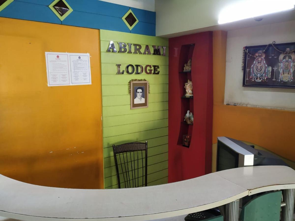 Abirami Lodge Tiruvannamalai Luaran gambar